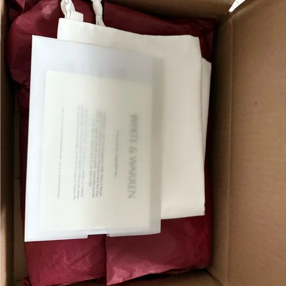 White + Warren cashmere Khaki travel wrap - Picture 7 of 8